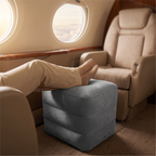 Repose-pieds gonflable de voyage Posturly – en situation